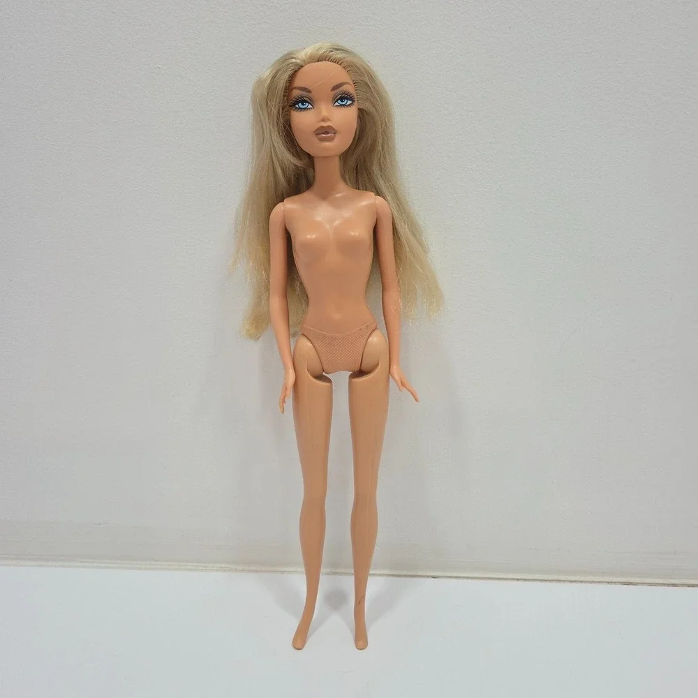 2006 Mattel BARBIE  My Scene Lets Go Disco Kennedy DOLL Nude